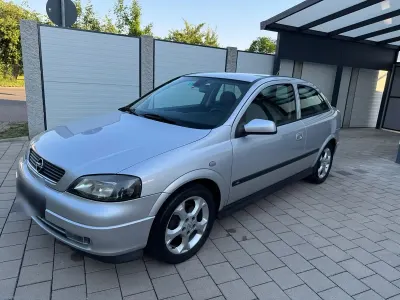 Gebraucht Opel Astra Eco 116 PS (85 kW) 2002 Silber Limousine