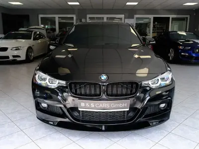 Gebraucht BMW 330 Performance 252 PS (185 kW) 2017 Grau Limousine