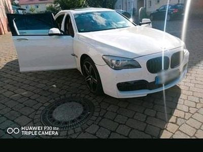 BMW 740