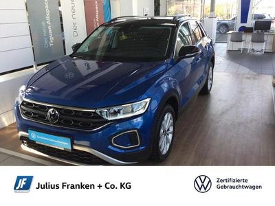 Gebraucht VW T-Roc Life 116 PS (85 kW) 2025 Ravennablau (metallic) SUV