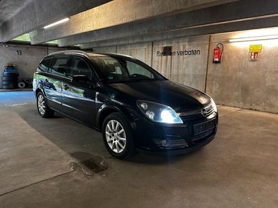gebraucht Opel Astra mit neuem TÜV