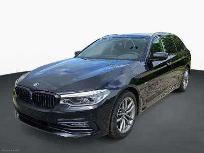 Gebraucht BMW 520 Sport Line 190 PS (139 kW) 2017 Schwarz Kombi