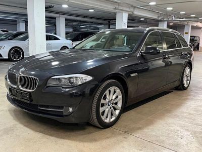 Gebraucht BMW 525 218 PS (160 kW) 2012 Sophistograu brillanteffekt me Kombi