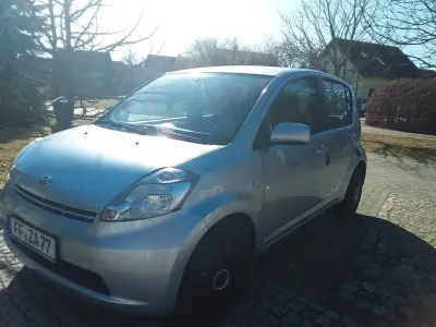 Gebraucht Daihatsu Sirion 91 PS (66 kW) 2007 Grau Kleinwagen
