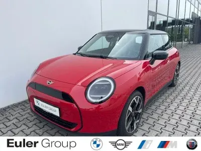Gebraucht Mini Cooper 135 kW (184 PS) 2024 Rot Kleinwagen