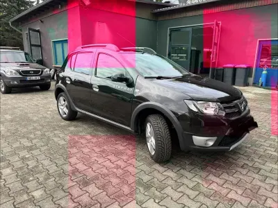 Gebraucht Dacia Sandero Stepway Ambiance 90 PS (66 kW) 2015 Schwarz Limousine