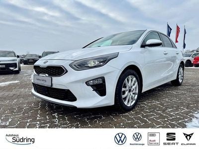 Gebraucht Kia Ceed Spirit 140 PS (102 kW) 2018 Weiß Kleinwagen