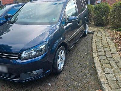 Gebraucht VW Touran 140 PS (102 kW) 2013 Blau Van / Kleinbus