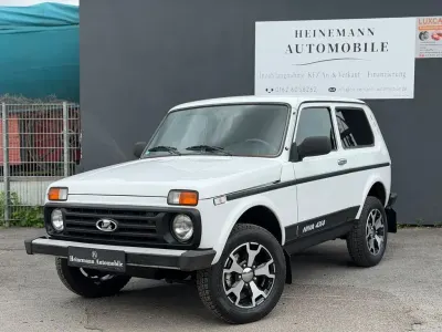 Gebraucht Lada niva 83 PS (61 kW) 2013 Weiß SUV