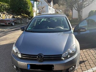 Gebraucht VW Golf VII Edition 140 PS (102 kW) 2012 Grau Kombi