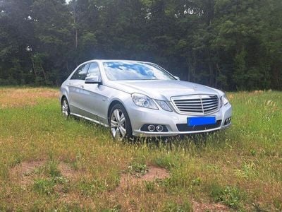 Mercedes E300