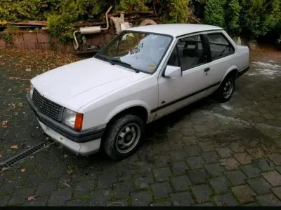 Gebraucht Opel Corsa 45 PS (33 kW) 1986 Kleinwagen