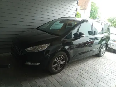 Gebraucht Ford Galaxy Business Edition 165 PS (121 kW) 2019 Schwarz Van / Kleinbus