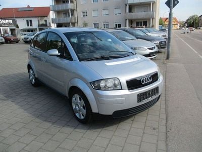 Lichtsilber metallic Gebraucht 2003 Audi A2 Performance Kleinwagen | 6.950 € (Etwas zu teuer)