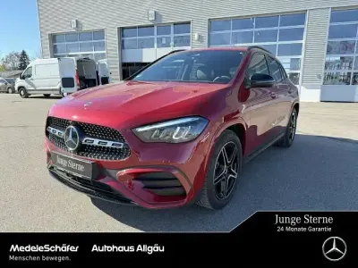Usata Mercedes GLA200 AMG 163 CV (119 kW) 2025 Rosso SUV