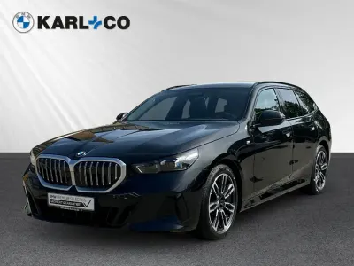 Gebraucht BMW 520 M Sport 196 PS (144 kW) 2025 Schwarz Kombi