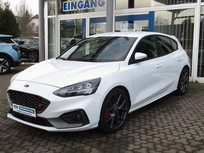 Gebraucht Ford Focus ST 280 PS (205 kW) 2022 Weiß Limousine