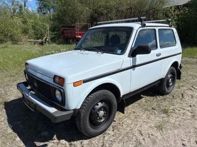 Gebraucht Lada niva 113 PS (83 kW) 2014 Weiß SUV