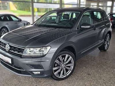 gebraucht VW Tiguan Highline*4M*Nav*Pano*HuD*Kam*EPH*SH*20"