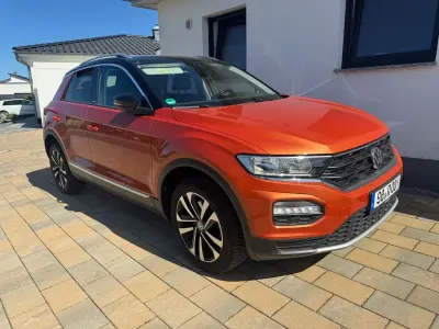 Gebraucht VW T-Roc IQ Drive 150 PS (110 kW) 2019 Orange SUV