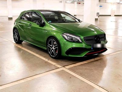 Usata Mercedes A250 218 CV (160 kW) 2016 Verde Utilitaria