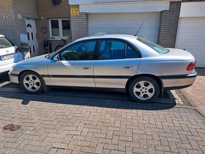Opel Omega