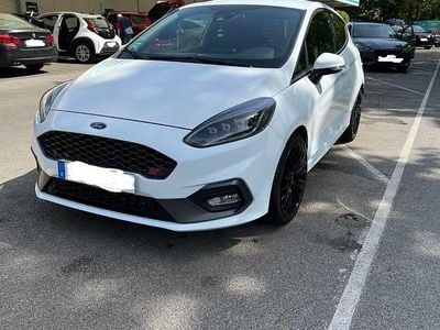 Gebraucht Ford Fiesta ST 200 PS (147 kW) 2019 Weiß Kleinwagen