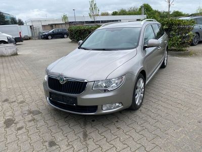 gebraucht Skoda Superb Combi Elegance