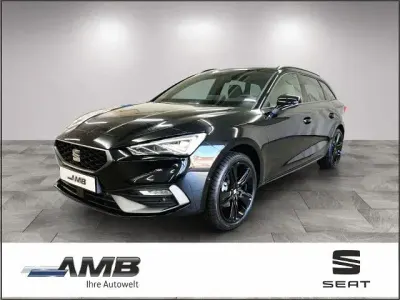 Neu Seat Leon Black Edition 150 PS (110 kW) 2025 Schwarz Limousine