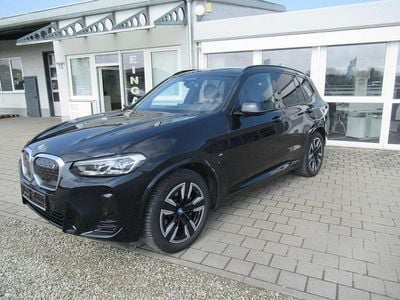 Gebraucht BMW iX3 M Sport 210 kW (286 PS) 2023 Schwarz SUV