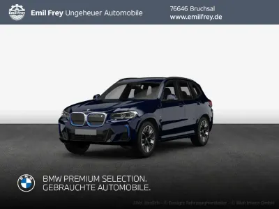 Gebraucht BMW iX3 Sport Line 210 kW (286 PS) 2023 M carbonschwarz metallic SUV
