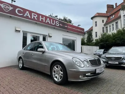 Gebraucht Mercedes E200 Avantgarde 163 PS (119 kW) 2004 Silber Limousine