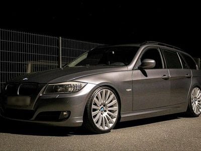 Gebraucht BMW 320 M Performance 177 PS (130 kW) 2009 Grau Kombi