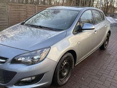 Gebraucht 2014 Opel Astra Edition Limousine | 5.300 € (Guter Preis)