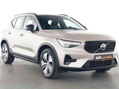Beige Gebraucht 2022 Volvo XC40 Plus SUV | 23.660 € (Guter Preis)