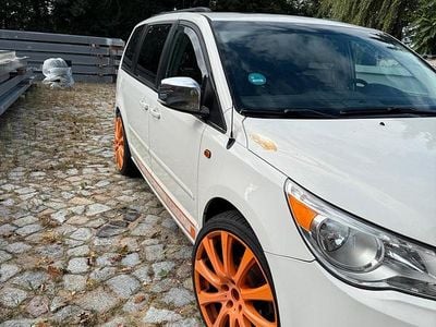 Gebraucht VW Routan 257 PS (189 kW) 2011 Weiß Van / Kleinbus