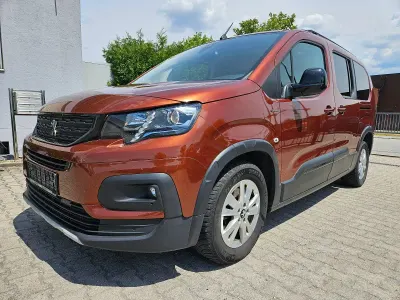 Gebraucht Peugeot Rifter Allure GT-Line 131 PS (96 kW) 2020 Braun Van / Kleinbus