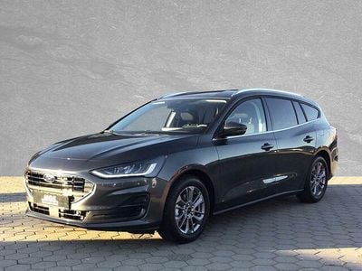 Usata Ford Focus Titanium 155 CV (114 kW) 2022 Grigio Station wagon