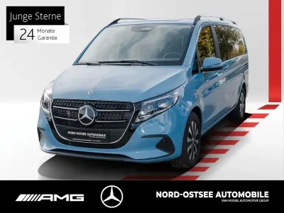 Gebraucht Mercedes V220 Style 163 PS (119 kW) 2025 Vintageblau Van / Kleinbus