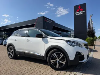 Gebraucht Peugeot 3008 Allure 131 PS (96 kW) 2019 Weiß SUV