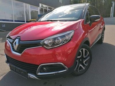 Usata Renault Captur XMOD 90 CV (66 kW) 2015 Rosso SUV