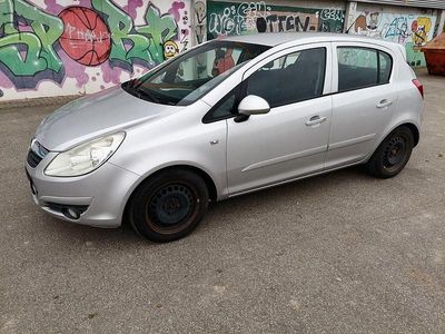Silber Gebraucht 2007 Opel Corsa Kleinwagen | 2.200 € (Fairer Preis)