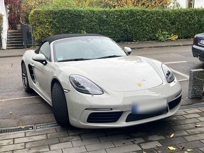 Gebraucht Porsche Boxster 299 PS (219 kW) 2020 Beige Cabrio