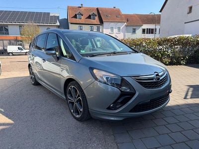 Usata Opel Zafira Tourer OPC 131 CV (96 kW) 2012 Argento Monovolume