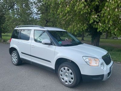 gebraucht Skoda Yeti 2. Hand, AHK, Sitzheizung