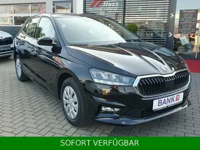 Neu Skoda Fabia Selection 95 PS (69 kW) 2025 Black magic perleffekt Kleinwagen