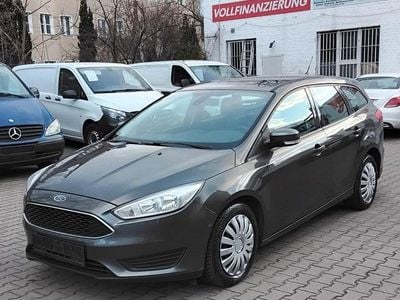 Usata Ford Focus Trend 101 CV (74 kW) 2017 Grigio Station wagon