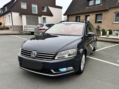 Gebraucht VW Passat 170 PS (125 kW) 2012 Kombi