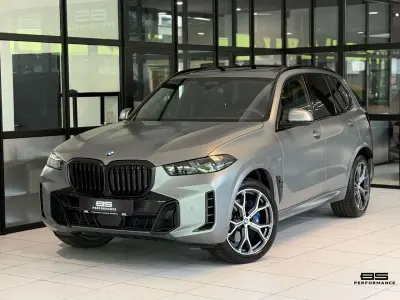 Gebraucht BMW X5 M Sport 286 PS (210 kW) 2025 Grau SUV