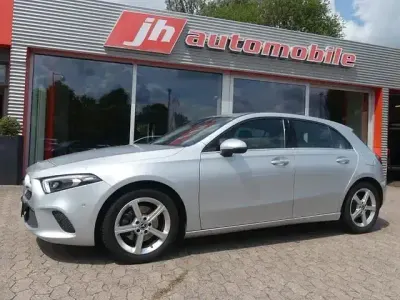 Gebraucht Mercedes A200 163 PS (119 kW) 2018 Silber Limousine